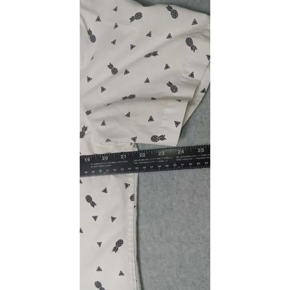 Free Planet Short Sleeve Button Up Mens Size Large White With Black...